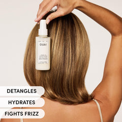 OUAI cheveux après application avec brillance satinée