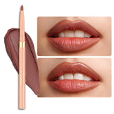 Oulac crayon contour des lèvres brun rétractable pour tracé précis et durable.