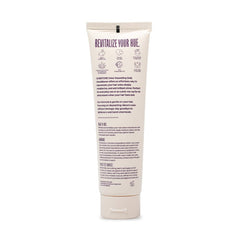 Échantillon violet royal prune sur cheveux bruns, couleur fidèle et subtile.