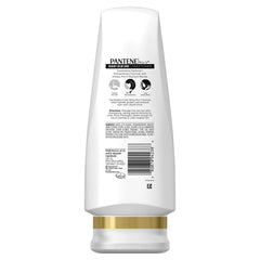 Pantene Pro-V Formule Hydratante en bouteille, protège et renforce les cheveux.