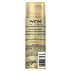 Pantene Pro-V Ultime 10 baume beauté – Application sur cheveux humides pour démarrer le soin.