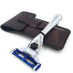 Etui voyage en cuir buffle Parker – protection et style pour vos déplacements.