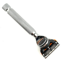 Parker Safety Razor : poignée métallique luxueuse offre équilibre et durabilité