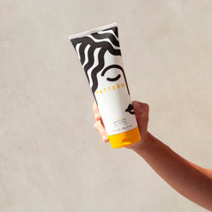 PATTERN Beauté – porosité moyenne: cheveux hydratés et légers.