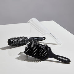 Paul Mitchell Express Ion: astuce stylistique pour volume durable grâce au barillet chauffant.
