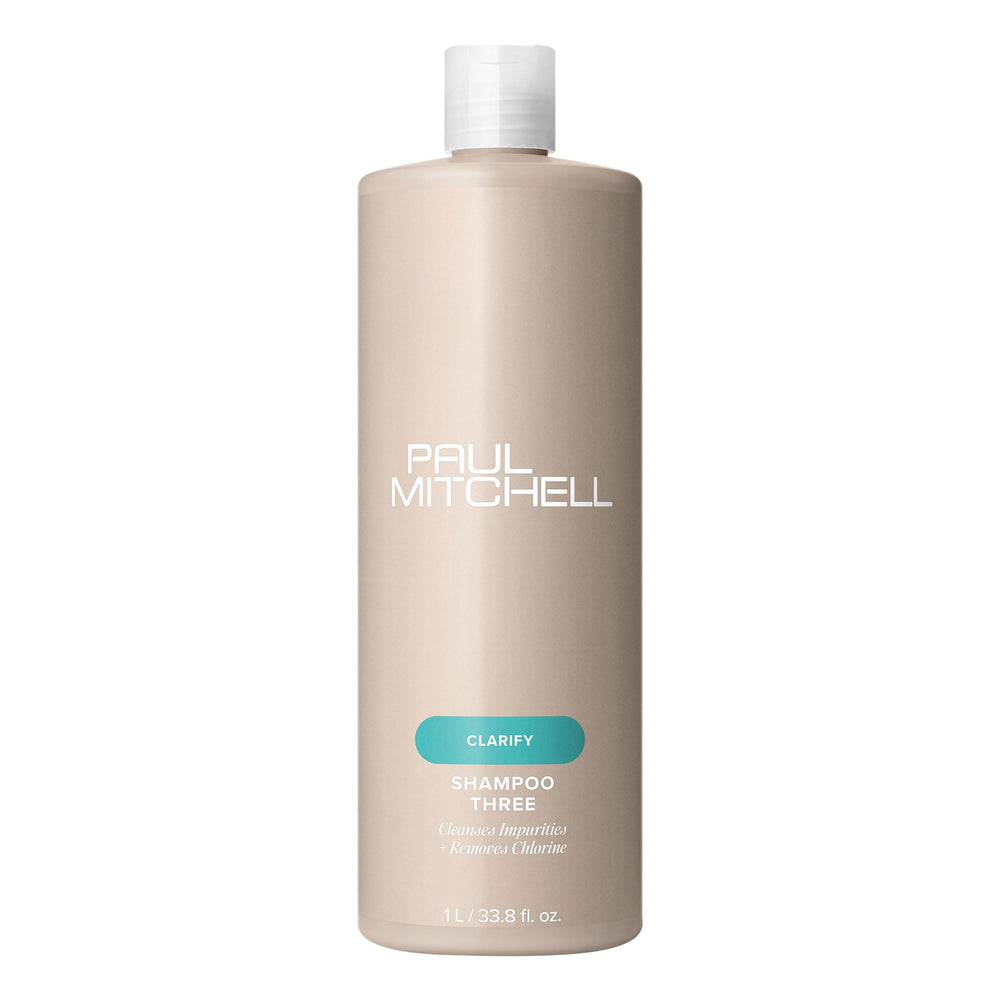 Paul Mitchell Shampoo Three élimine le chlore pour cheveux propres après baignade