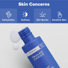 Application visage, le tonique apaise après nettoyage et exfoliation.