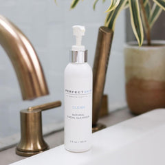 PERFECT SKIN BY CHRISTIE KIDD – extrait d’olivier, équilibre la peau en douceur.