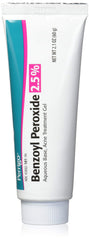 Perrigo gel au peroxyde de benzoyle 2,5%, tube 60 g, action ciblée.