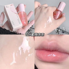 Petansy gloss à lèvres, application légère et rapide au quotidien.