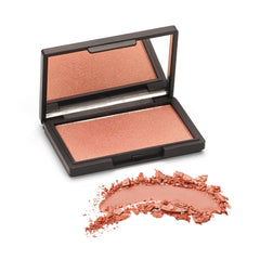 Texture soyeuse du blush Phase Zero Poudre Rouge pour une application légère.