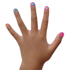 Piggy Paint stickers ongles 3D: motifs coeurs pour style créatif.