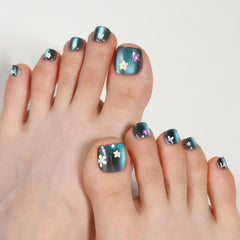 Ongles press-on Plauva cat-eye, pose rapide et sans effort.