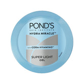 POND'S Super Light Gel dans son emballage pratique pour usage quotidien.