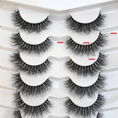 Pooplunch cils volume doux: effet feathéré pour un regard élargi et naturel.