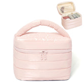 Prite Puffy sac maquillage voyage rose, allure chic et léger pour nomade moderne.