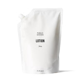 Lotion Public Goods corps et mains, bouteille pratique pour hydratation quotidienne.