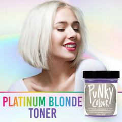 Texture onctueuse du toner Punky platine blond prête à être appliquée uniformément.