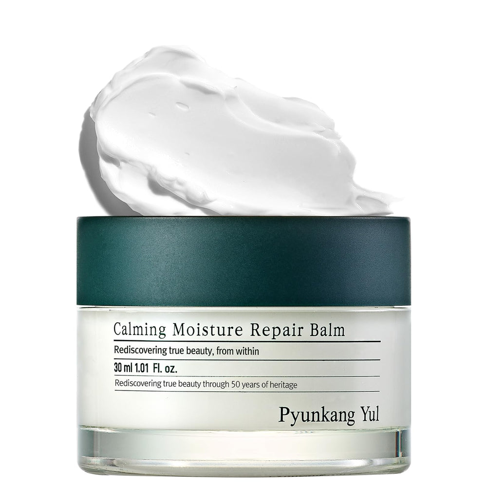 Baume apaisant Pyunkang Yul PKY sur bouteille, calme peau sensible.