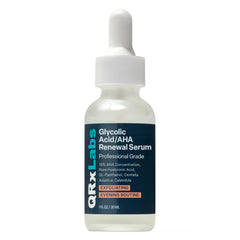 QRxLabs Glycolique 15% sur visage pour un éclat naturel.