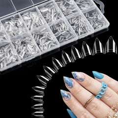 Les embouts Quaferen stiletto court clairs en boîte offrent un rendu naturel.