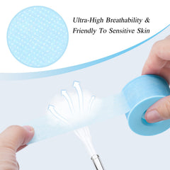QUEWEL Lash Tape bleu, douceur adaptée aux peaux sensibles et retrait sans irritations.
