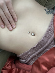Aiguilles piercing nombril 12g et 14g de QWALIT, précision assurée.