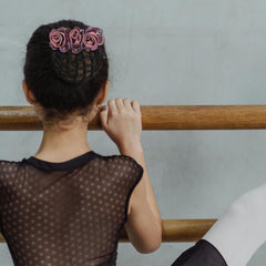 Ravlzors clip chignon fleur, décoration tendance qui rehausse votre coiffure.