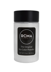 Poudre RCMA sans couleur pour un fini naturel et léger.