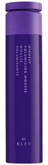R+Co BLEU Highest Mousse volumisante, bouteille de 180 ml, pour du corps durable.