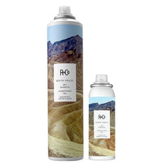 R+Co Death Valley Poudre sèche offre volume et fraîcheur jour après jour.