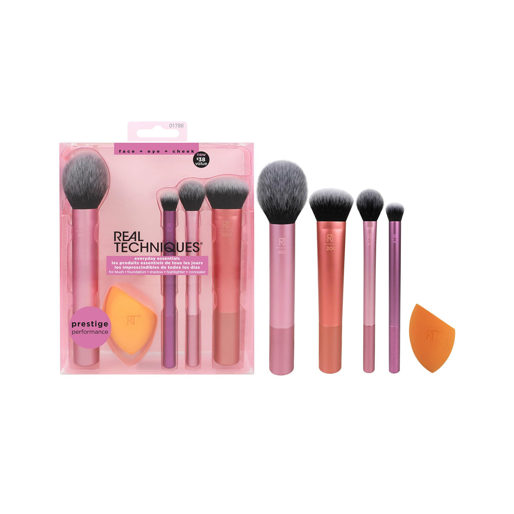 Pinceau Real Techniques 400 Blush pour une application précise sur les joues