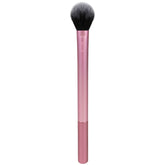 Real Techniques Pinceau Setting poils ultra plush pour une application précise.