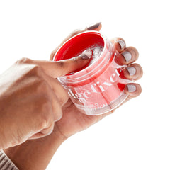 Red by Kiss fixateur de contours, application sur les bords pour un fini net et naturel.