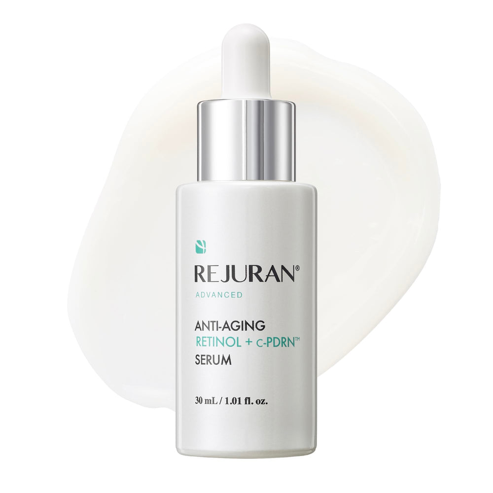 REJURAN Sérum anti-âge en bouteille, potentiel raffermissant et lumineux.