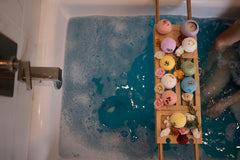 Relaxcation bombe de bain eucalyptus vague favorise respiration calme et revitalisante.