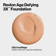 Peau hydratée grâce au fond REVLON Age Defying 3X.