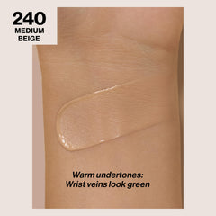 Texture naturelle du fond ColorStay sur peau bien préparée.