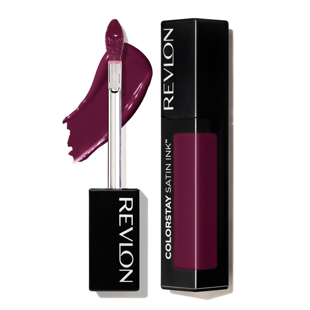 REVLON ColorStay Satin Ink Lipstick en teinte Cerise Noire 022 sur lèvres, tenue satinée.