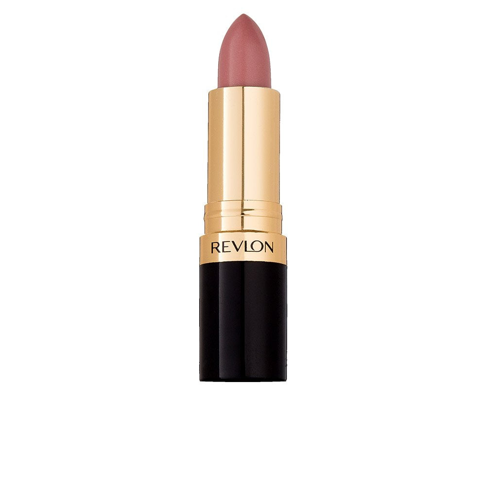 REVLON rouge à lèvres brillant Rose Cognito 820 sur les lèvres, couleur éclatante et hydratation légère.