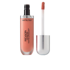 REVLON Ultra HD Matte Lipcolor Embrace, flacon nude brun, couleur matte hydratante et confortable sur les lèvres.
