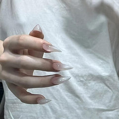 Ongles RIICFDD dragon design, allure dramatique