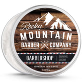 Crème de rasage Rocky Mountain Barber Company en étain 5 oz, mousse riche et durable.