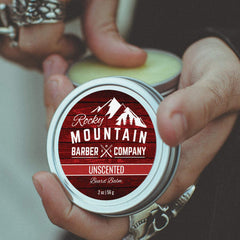 Rocky Mountain Barber Company Baume barbe – geste d'application facile pour un style maîtrisé.