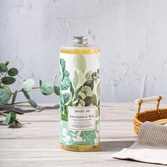 ROMIIE ZOI Savon Mousse: Mousse riche en jojoba et vitamine B5 pour la peau douce.