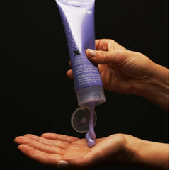 RUSK PlatinumX Lusterizer : crème légère facilitant l’application sur cheveux.
