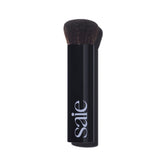 Saie brosse-base : application fluide du fond de teint liquide