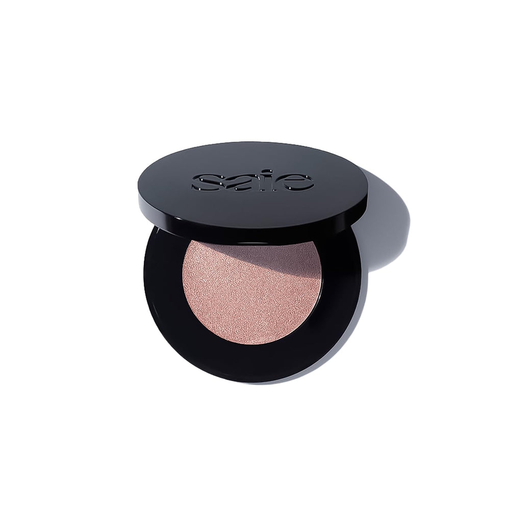 Étui compact réutilisable Saie Glow Sculpt prêt à l’emploi.