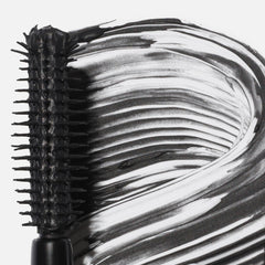 Saie Mini Mascara 101-effet-lift-naturel: regard plus ouvert et définition légère.