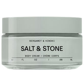 Crème corporelle Salt & Stone Bergamote Hinoki, flacon élégant et hydratation durable.